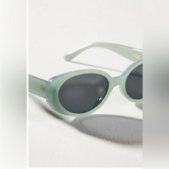 Anthropologie I See Marley Polarized Sunglasses main image 12